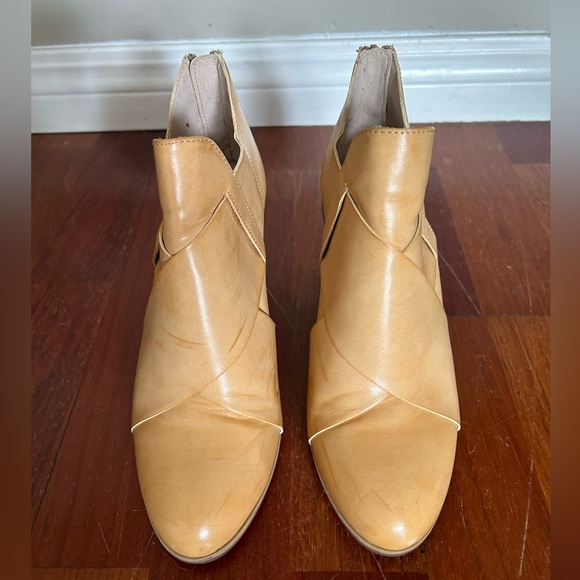 Ankle Boots size 7 - Picture 4 of 5